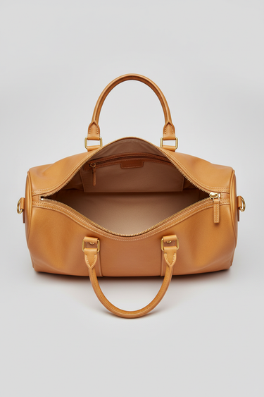 Voyager Gym Duffel Golden Sand - Interior